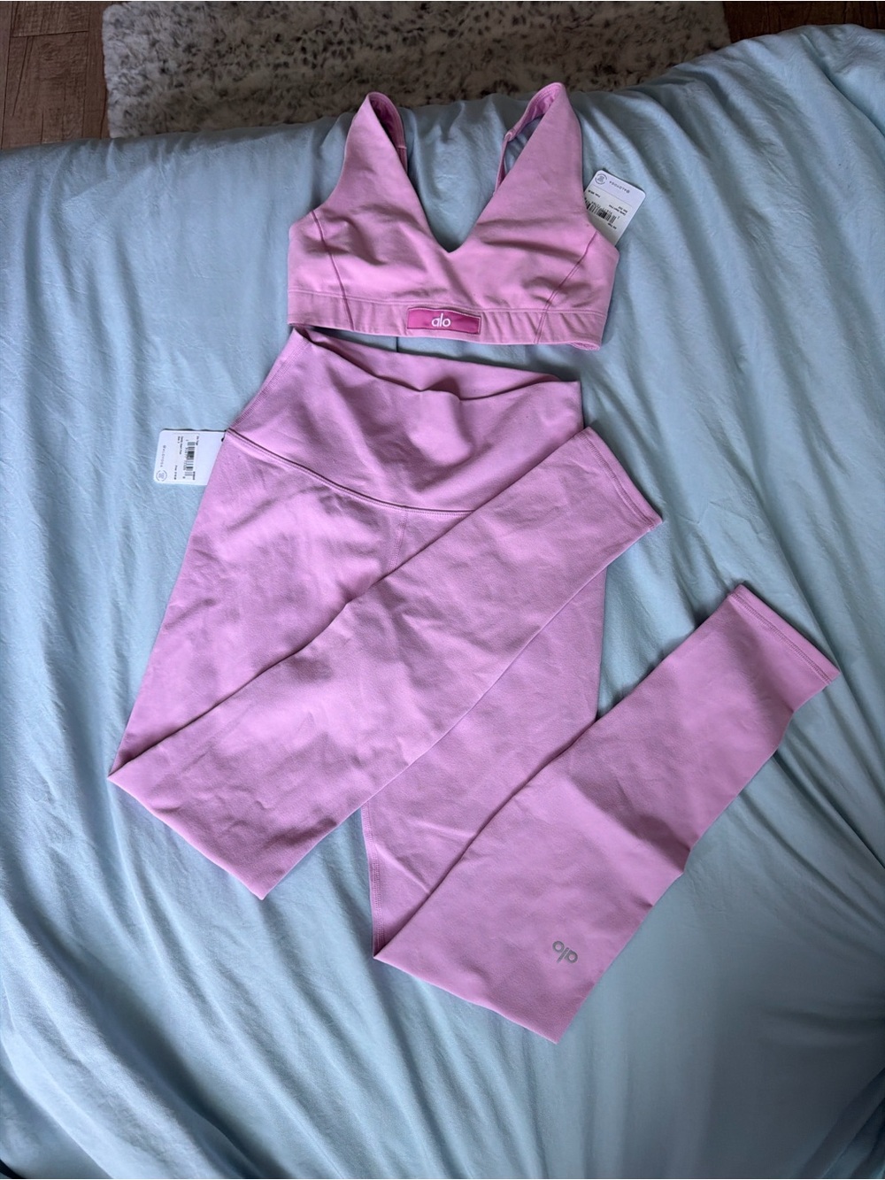Alo Yoga Candy Heart Pink Set